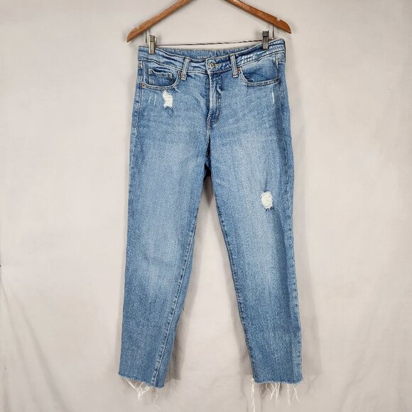 Old Navy OG Straight High Rise Jeans Women's 6 Light Wash Cut Off Hem Denim Blue - Picture 1 of 10
